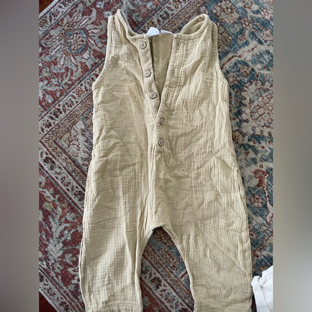 Jumpsuits - Picture 2 of 3
